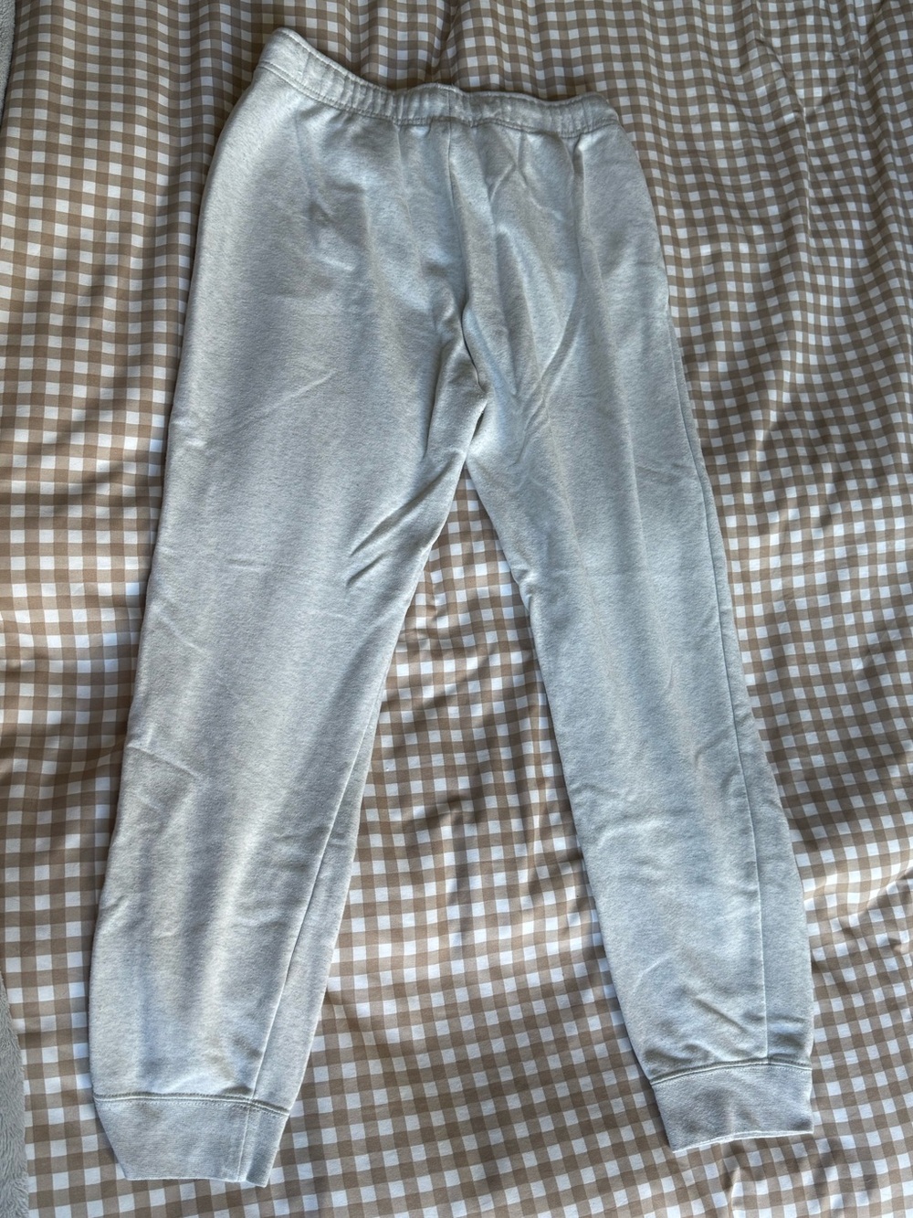 Nike Sportswear Club Fleece Joggers – Light Gray/Oatmeal - Picture 4 of 5